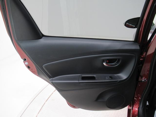 ヴィッツジュエラオートライト キーフリー アイドリングストップ 電動格納式ドアミラー エアコン パワーステアリング パワーウィンドウ 運転席エアバッグ ABS ティーゼットデオプラス(岡山県)の中古車