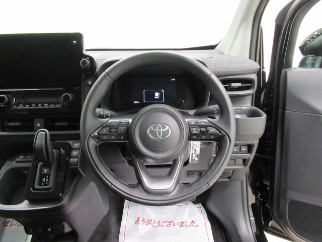 シエンタハイブリッドＺシートヒーター　両側パワースライドドア　オートライト　キーフリー　ＵＳＢ入力端子　エアコン　パワーステアリング　パワーウィンドウ　運転席エアバッグ　ＡＢＳ　ティーゼットデオプラス（岡山県）の中古車