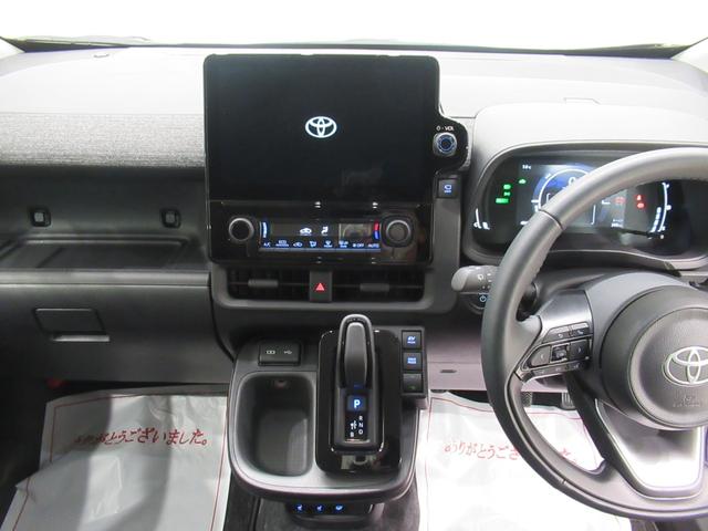 シエンタハイブリッドＺシートヒーター　両側パワースライドドア　オートライト　キーフリー　ＵＳＢ入力端子　エアコン　パワーステアリング　パワーウィンドウ　運転席エアバッグ　ＡＢＳ　ティーゼットデオプラス（岡山県）の中古車