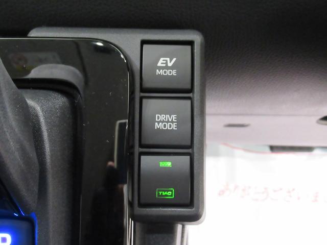 シエンタハイブリッドＺシートヒーター　両側パワースライドドア　オートライト　キーフリー　ＵＳＢ入力端子　エアコン　パワーステアリング　パワーウィンドウ　運転席エアバッグ　ＡＢＳ　ティーゼットデオプラス（岡山県）の中古車