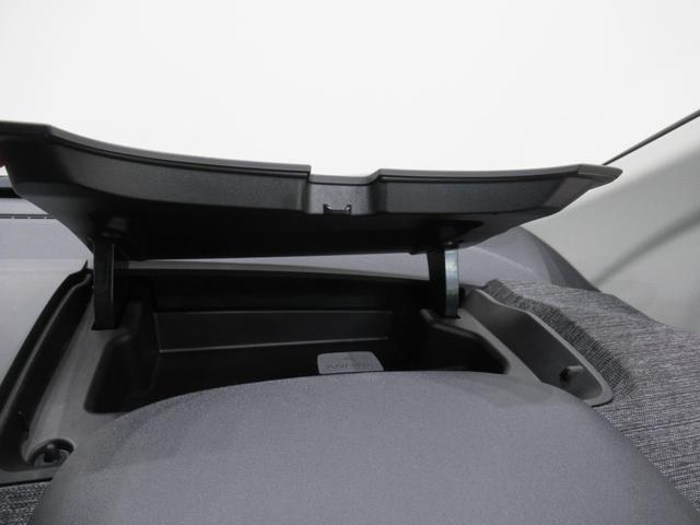 シエンタハイブリッドＺシートヒーター　両側パワースライドドア　オートライト　キーフリー　ＵＳＢ入力端子　エアコン　パワーステアリング　パワーウィンドウ　運転席エアバッグ　ＡＢＳ　ティーゼットデオプラス（岡山県）の中古車