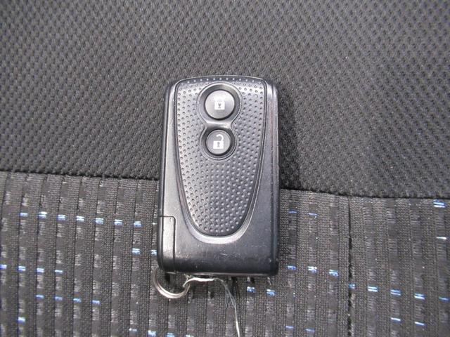 ムーヴカスタムＸ　ＳＡオートライト　キーフリー　アイドリングストップ　電動格納式ドアミラー　衝突被害軽減システム　レーンアシスト　エアコン　パワーステアリング　パワーウィンドウ　運転席エアバッグ　ＡＢＳ（岡山県）の中古車