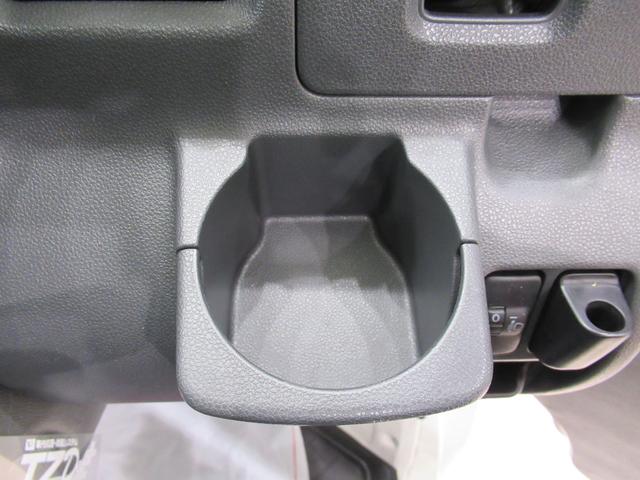 ハイゼットカーゴスペシャル両側スライドドア　ＡＭ／ＦＭラジオ　エアコン　パワーステアリング　運転席エアバッグ　ティーゼットデオプラス（岡山県）の中古車