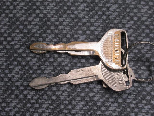 ハイゼットカーゴスペシャル両側スライドドア　ＡＭ／ＦＭラジオ　エアコン　パワーステアリング　運転席エアバッグ　ティーゼットデオプラス（岡山県）の中古車