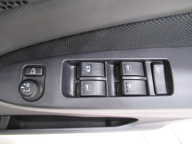 ムーヴカスタムＲＳオートライト　キーフリー　アイドリングストップ　電動格納式ドアミラー　エアコン　パワーステアリング　パワーウィンドウ　運転席エアバッグ　ＡＢＳ　ティーゼットデオプラス（岡山県）の中古車