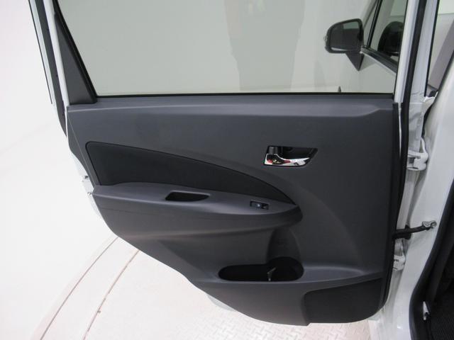 ムーヴカスタムＲＳオートライト　キーフリー　アイドリングストップ　電動格納式ドアミラー　エアコン　パワーステアリング　パワーウィンドウ　運転席エアバッグ　ＡＢＳ　ティーゼットデオプラス（岡山県）の中古車