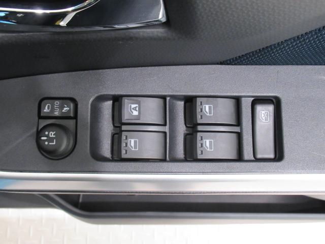 トールカスタムＧターボシートヒーター　両側パワースライドドア　オートライト　キーフリー　アイドリングストップ　パノラマモニター　ナビ　ドライブレコーダー　ＵＳＢ入力端子　Ｂｌｕｅｔｏｏｔｈ　ティーゼットデオプラス（岡山県）の中古車