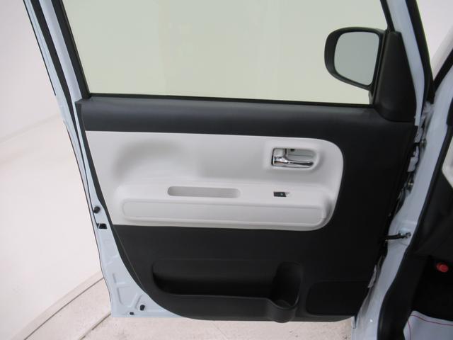 ムーヴキャンバスストライプスＧパノラマモニター　７インチナビ　ドライブレコーダー　両側パワースライドドア　シートヒーター　ＵＳＢ入力端子　Ｂｌｕｅｔｏｏｔｈ　ホッとカップホルダー　オートライト　キーフリー　アイドリングストップ（岡山県）の中古車