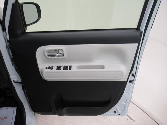 ムーヴキャンバスストライプスＧバックモニター　７インチナビ　ドライブレコーダー　両側パワースライドドア　シートヒーター　ＵＳＢ入力端子　Ｂｌｕｅｔｏｏｔｈ　ホッとカップホルダー　オートライト　キーフリー　アイドリングストップ（岡山県）の中古車