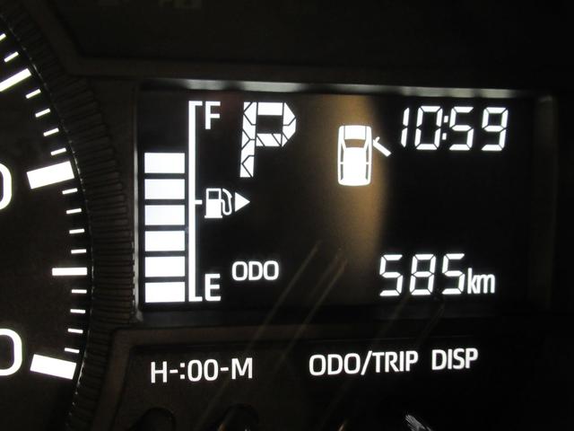 ハイゼットカーゴデラックスＡＭ／ＦＭラジオ　両側スライドドア　オートライト　キーレスエントリー　アイドリングストップ　衝突被害軽減システム　レーンアシスト　オートマチックハイビーム　ティーゼットデオプラス（岡山県）の中古車