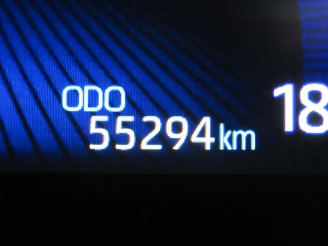 カローラスポーツG Zシートヒーター オートライト キーフリー USB入力端子 電動格納式ドアミラー エアコン パワーステアリング パワーウィンドウ 運転席エアバッグ ABS ティーゼットデオプラス(岡山県)の中古車