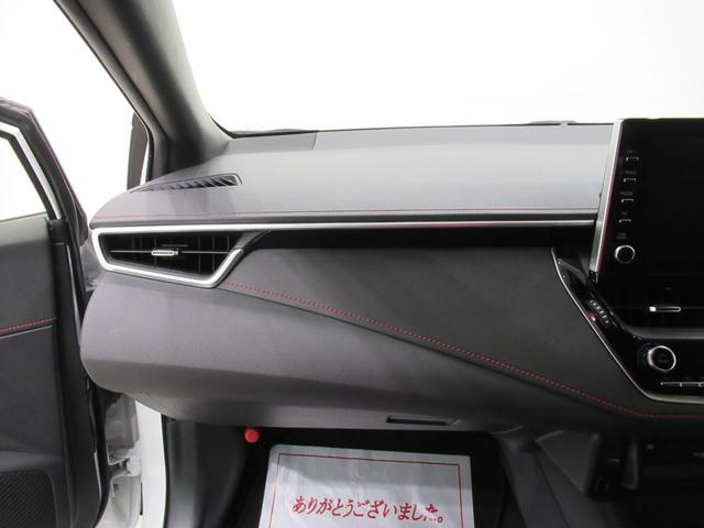 カローラスポーツG Zシートヒーター オートライト キーフリー USB入力端子 電動格納式ドアミラー エアコン パワーステアリング パワーウィンドウ 運転席エアバッグ ABS ティーゼットデオプラス(岡山県)の中古車