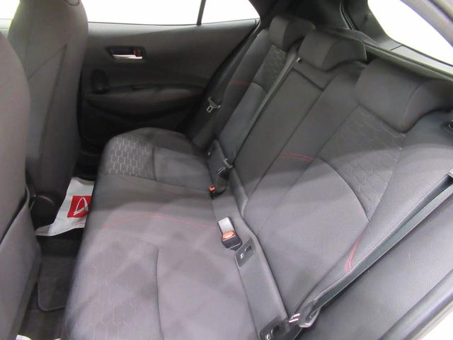 カローラスポーツG Zシートヒーター オートライト キーフリー USB入力端子 電動格納式ドアミラー エアコン パワーステアリング パワーウィンドウ 運転席エアバッグ ABS ティーゼットデオプラス(岡山県)の中古車