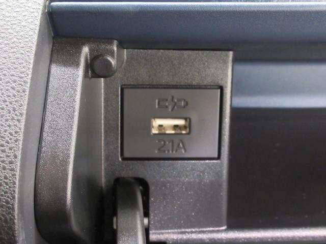 タントカスタムＲＳパノラマモニター　１０インチナビ　両側パワースライドドア　シートヒーター　ＵＳＢ入力端子　Ｂｌｕｅｔｏｏｔｈ　オートライト　キーフリー　アイドリングストップ　ティーゼットデオプラス（岡山県）の中古車