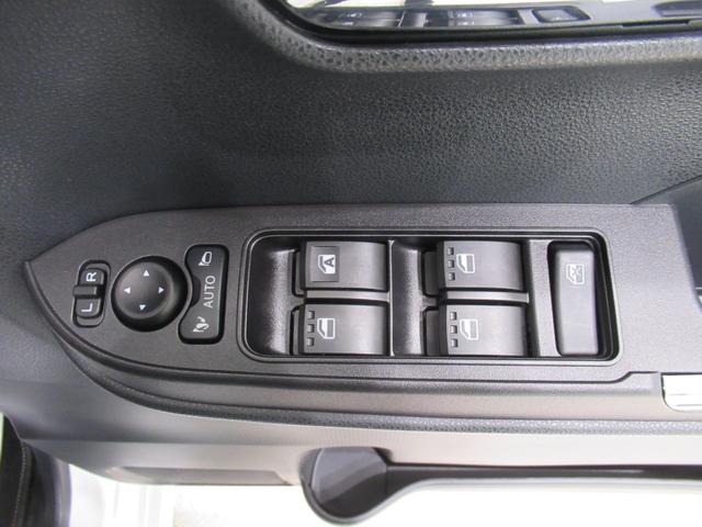 タントカスタムＸパノラマモニター　７インチナビ　ドライブレコーダー　両側パワースライドドア　シートヒーター　ＵＳＢ入力端子　Ｂｌｕｅｔｏｏｔｈ　オートライト　キーフリー　アイドリングストップ　ティーゼットデオプラス（岡山県）の中古車