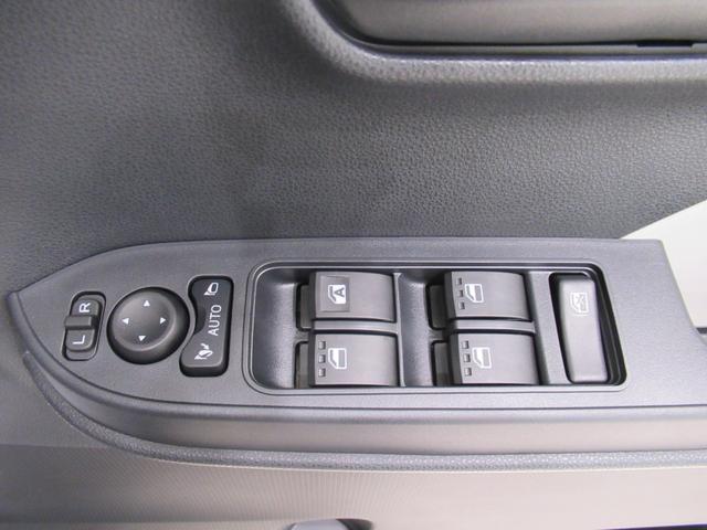 タントＸ左側パワースライドドア　シートヒーター　ＵＳＢ入力端子　オートライト　キーフリー　アイドリングストップ　衝突被害軽減システム　レーンアシスト　オートマチックハイビーム　ティーゼットデオプラス（岡山県）の中古車