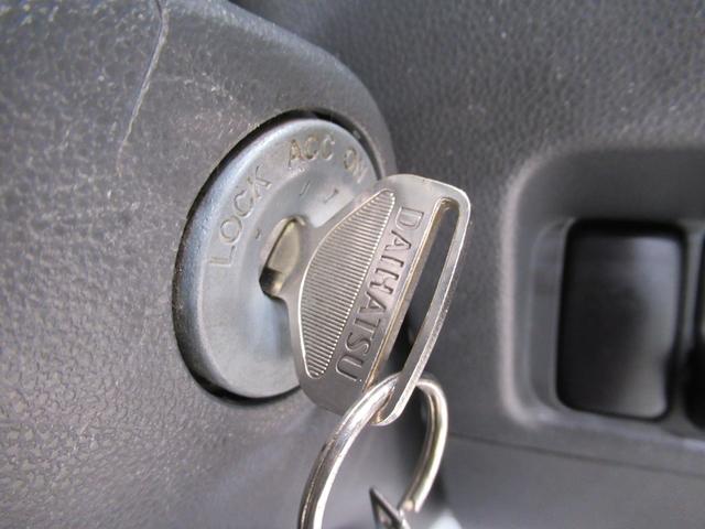 ハイゼットトラックスペシャルラジオ MT5速 エアコン ティーゼットデオプラス(岡山県)の中古車