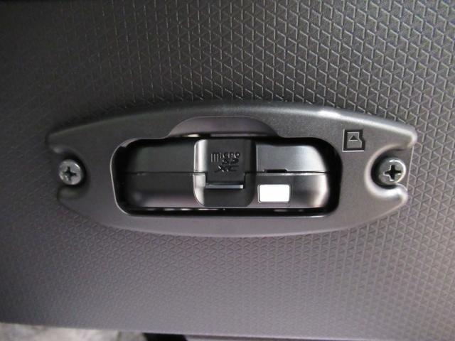 タントＸパノラマモニター　１０インチナビ　ドライブレコーダー　左側パワースライドドア　シートヒーター　ＵＳＢ入力端子　Ｂｌｕｅｔｏｏｔｈ　オートライト　キーフリー　アイドリングストップ　ティーゼットデオプラス（岡山県）の中古車