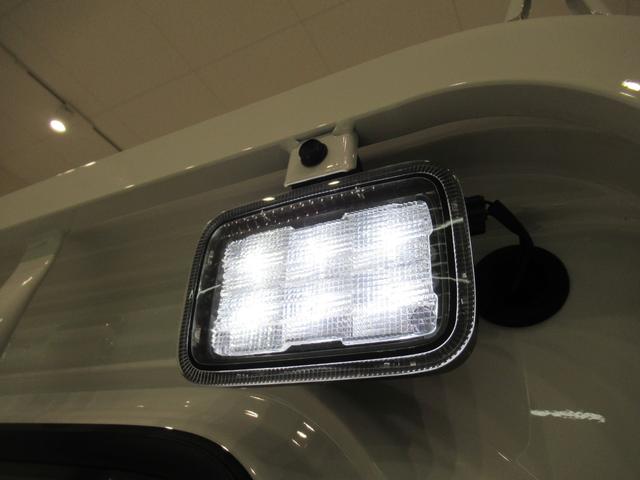 ハイゼットトラックスタンダード 農用スペシャル4WD MT5速 AM/FMラジオ 荷台作業灯 オートライト アイドリングストップ 衝突被害軽減システム レーンアシスト オートマチックハイビーム ティーゼットデオプラス(岡山県)の中古車