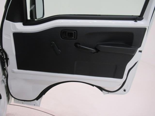 ハイゼットトラックスタンダード 農用スペシャル4WD MT5速 AM/FMラジオ 荷台作業灯 オートライト アイドリングストップ 衝突被害軽減システム レーンアシスト オートマチックハイビーム ティーゼットデオプラス(岡山県)の中古車