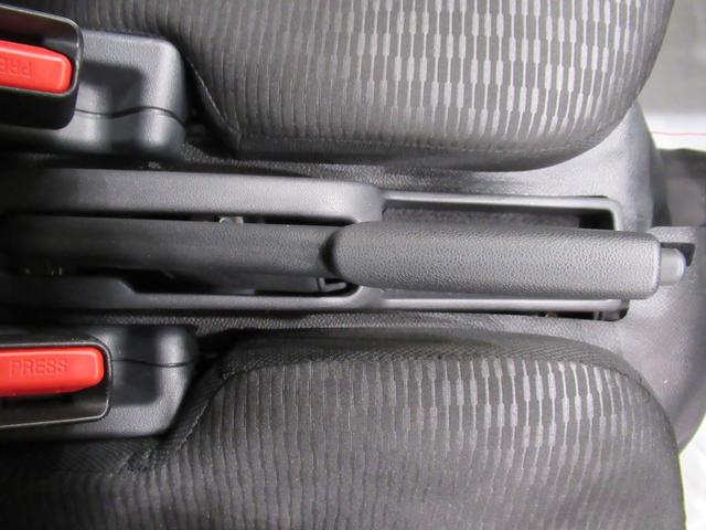 ハイゼットカーゴデラックス両側スライドドア CDチューナー キーレスエントリー アイドリングストップ 衝突被害軽減システム レーンアシスト オートマチックハイビーム ティーゼットデオプラス(岡山県)の中古車