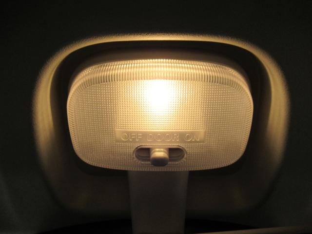 ハイゼットカーゴデラックス両側スライドドア CDチューナー キーレスエントリー アイドリングストップ 衝突被害軽減システム レーンアシスト オートマチックハイビーム ティーゼットデオプラス(岡山県)の中古車