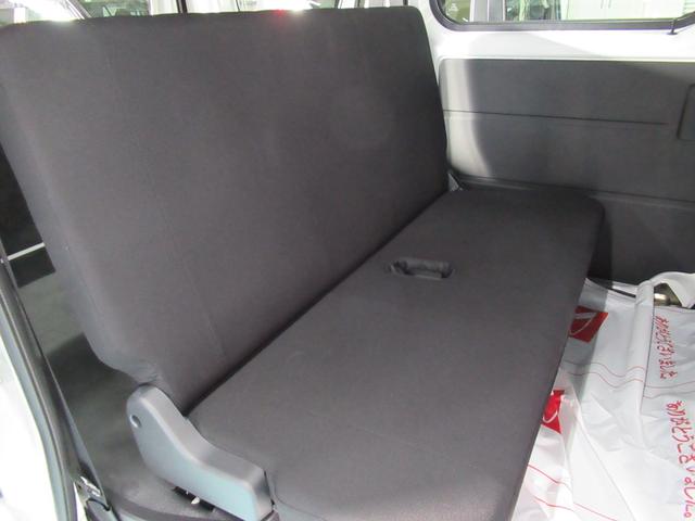 ハイゼットカーゴデラックス両側スライドドア CDチューナー キーレスエントリー アイドリングストップ 衝突被害軽減システム レーンアシスト オートマチックハイビーム ティーゼットデオプラス(岡山県)の中古車