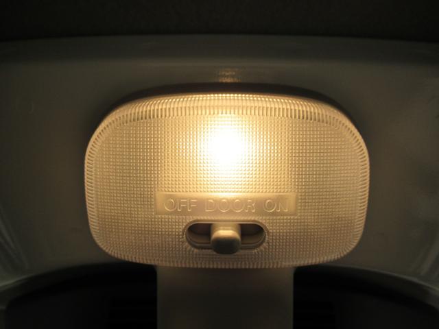 ハイゼットトラックスタンダードAM/FMラジオ オートライト アイドリングストップ 衝突被害軽減システム レーンアシスト オートマチックハイビーム ティーゼットデオプラス(岡山県)の中古車