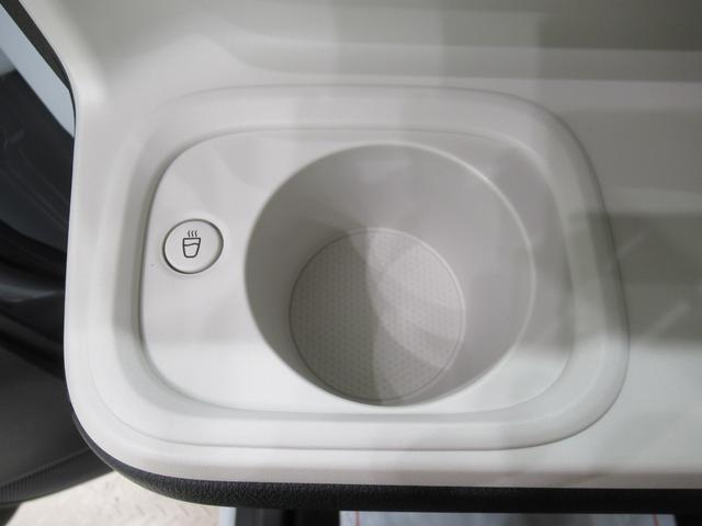 ムーヴキャンバスストライプスGターボパノラマモニター 9インチディスプレイオーディオ ドライブレコーダー 両側パワースライドドア シートヒーター USB入力端子 Bluetooth オートライト キーフリー エコアイドル非装着車(岡山県)の中古車