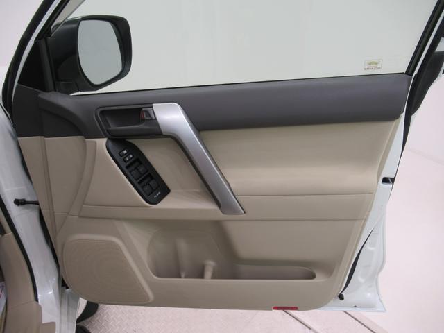 ランドクルーザープラドＴＸオートライト　キーフリー　電動格納式ドアミラー　エアコン　パワーステアリング　パワーウィンドウ　運転席エアバッグ　ＡＢＳ　ティーゼットデオプラス（岡山県）の中古車