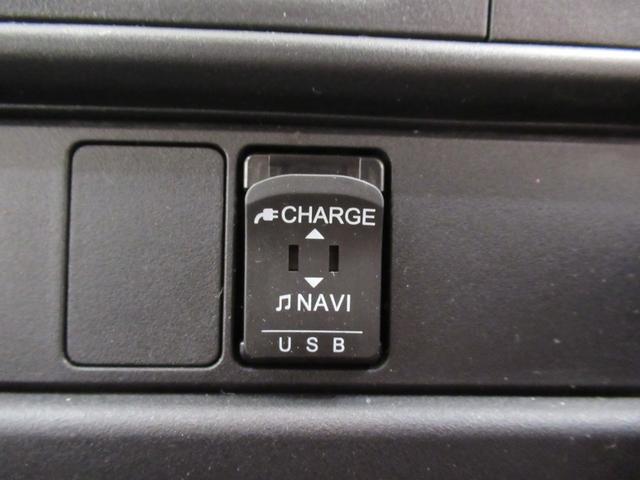 ハイゼットカーゴクルーズターボ SA3LEDヘッドランプ 両側スライドドア キーレスエントリー アイドリングストップ ナビ USB入力端子 Bluetooth 電動格納式ドアミラー ティーゼットデオプラス(岡山県)の中古車