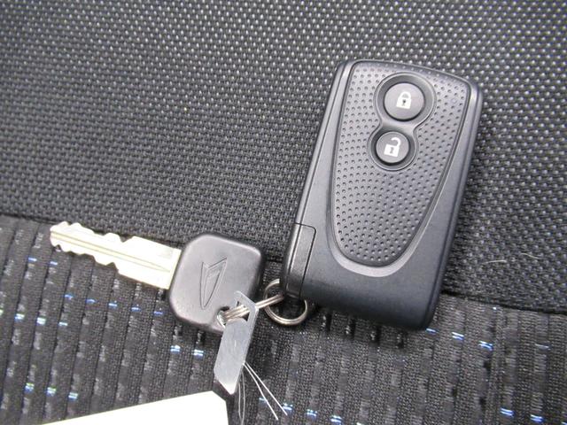 ムーヴカスタムＸリミテッドキーフリー　電動格納式ドアミラー　エアコン　パワーステアリング　パワーウィンドウ　運転席エアバッグ　ＡＢＳ　ティーゼットデオプラス（岡山県）の中古車