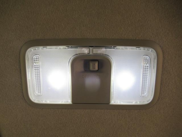 ムーヴカスタムＸ　ＳＡオートライト　キーフリー　アイドリングストップ　ＣＤチューナー　電動格納式ドアミラー　衝突被害軽減システム　エアコン　パワーステアリング　パワーウィンドウ　運転席エアバッグ　ＡＢＳ（岡山県）の中古車