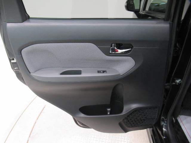 ムーヴカスタムＸ　ＳＡオートライト　キーフリー　アイドリングストップ　ＣＤチューナー　電動格納式ドアミラー　衝突被害軽減システム　エアコン　パワーステアリング　パワーウィンドウ　運転席エアバッグ　ＡＢＳ（岡山県）の中古車