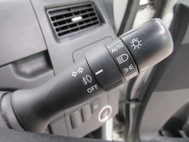 ムーヴカスタムＲＳオートライト　キーフリー　電動格納式ドアミラー　エアコン　パワーステアリング　パワーウィンドウ　運転席エアバッグ　ＡＢＳ　ティーゼットデオプラス（岡山県）の中古車