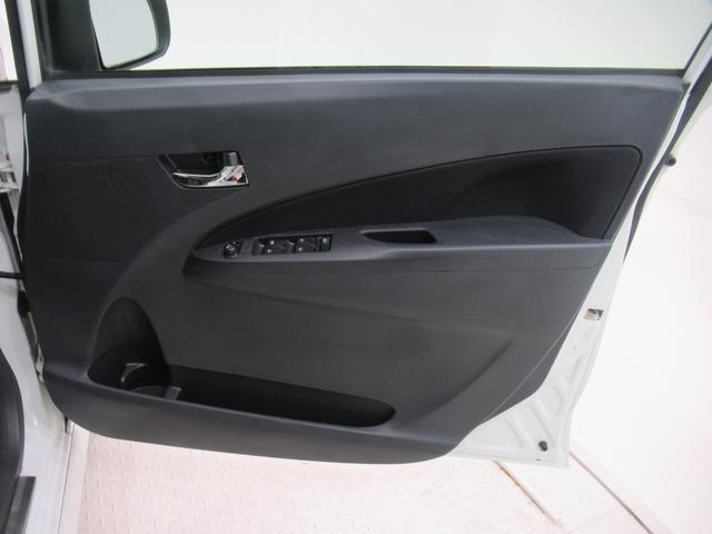 ムーヴカスタムＲＳオートライト　キーフリー　電動格納式ドアミラー　エアコン　パワーステアリング　パワーウィンドウ　運転席エアバッグ　ＡＢＳ　ティーゼットデオプラス（岡山県）の中古車