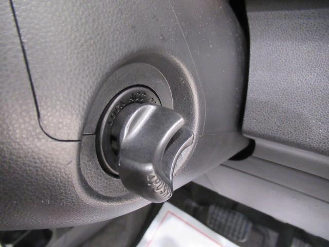 ミラココアココアプラスＸキーフリー　アイドリングストップ　ＣＤチューナー　電動格納式ドアミラー　エアコン　パワーステアリング　パワーウィンドウ　運転席エアバッグ　ＡＢＳ　ティーゼットデオプラス（岡山県）の中古車