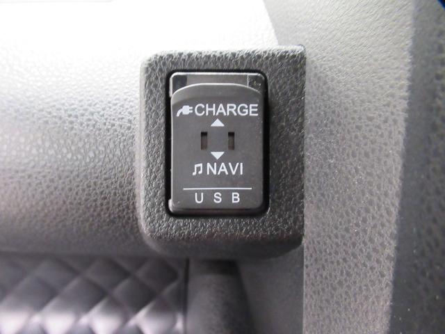 タントカスタムＸスタイルセレクションシートヒーター　両側パワースライドドア　オートライト　キーフリー　アイドリングストップ　パノラマモニター　ナビ　ドライブレコーダー　ＵＳＢ入力端子　Ｂｌｕｅｔｏｏｔｈ　ティーゼットデオプラス（岡山県）の中古車