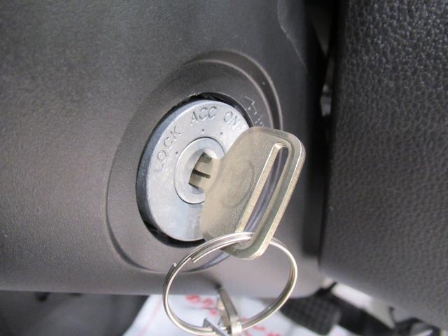 ハイゼットトラックスタンダード　農用スペシャル４ＷＤ　ＡＭ／ＦＭラジオ　荷台作業灯　オートライト　アイドリングストップ　衝突被害軽減システム　レーンアシスト　オートマチックハイビーム　ティーゼットデオプラス（岡山県）の中古車