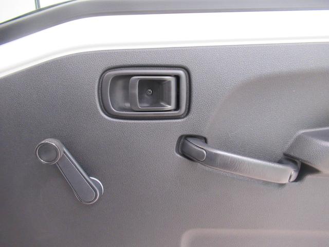 ハイゼットトラックスタンダード　農用スペシャル４ＷＤ　ＡＭ／ＦＭラジオ　荷台作業灯　オートライト　アイドリングストップ　衝突被害軽減システム　レーンアシスト　オートマチックハイビーム　ティーゼットデオプラス（岡山県）の中古車