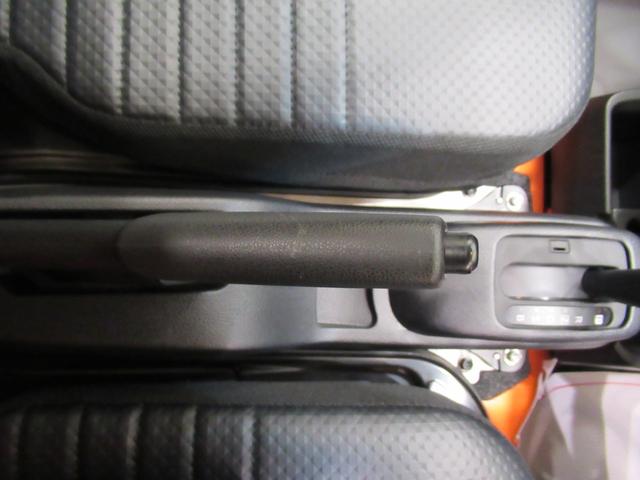 ハイゼットトラックスタンダード　農用スペシャル４ＷＤ　ＡＭ／ＦＭラジオ　ドライブレコーダー　荷台作業灯　オートライト　アイドリングストップ　衝突被害軽減システム　レーンアシスト　オートマチックハイビーム　ティーゼットデオプラス（岡山県）の中古車