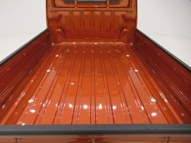 ハイゼットトラックスタンダード　農用スペシャル４ＷＤ　ＡＭ／ＦＭラジオ　ドライブレコーダー　荷台作業灯　オートライト　アイドリングストップ　衝突被害軽減システム　レーンアシスト　オートマチックハイビーム　ティーゼットデオプラス（岡山県）の中古車