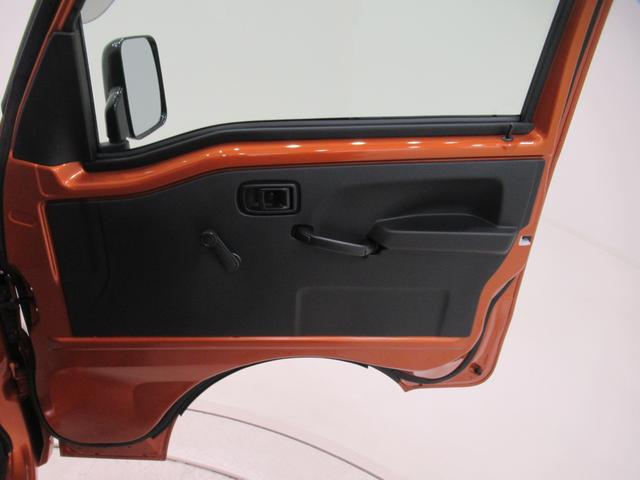 ハイゼットトラックスタンダード　農用スペシャル４ＷＤ　ＡＭ／ＦＭラジオ　ドライブレコーダー　荷台作業灯　オートライト　アイドリングストップ　衝突被害軽減システム　レーンアシスト　オートマチックハイビーム　ティーゼットデオプラス（岡山県）の中古車