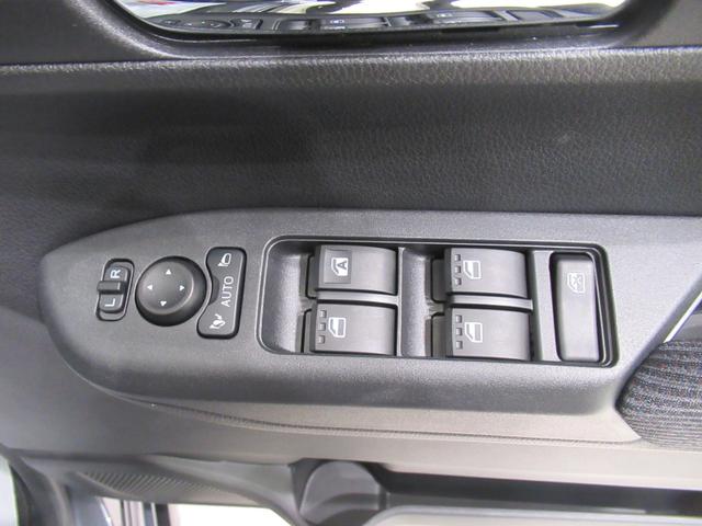 ムーヴＲＳパノラマモニター　１０インチナビ　ドライブレコーダー　両側パワースライドドア　ＵＳＢ入力端子　Ｂｌｕｅｔｏｏｔｈ　オートライト　キーフリー　アイドリングストップ　ティーゼットデオプラス（岡山県）の中古車