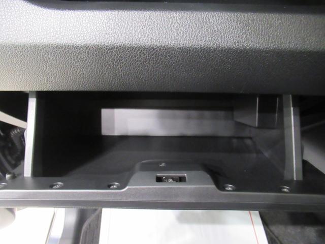 ムーヴＲＳパノラマモニター　１０インチナビ　ドライブレコーダー　両側パワースライドドア　ＵＳＢ入力端子　Ｂｌｕｅｔｏｏｔｈ　オートライト　キーフリー　アイドリングストップ　ティーゼットデオプラス（岡山県）の中古車