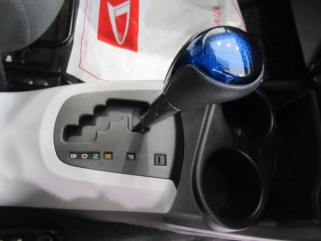 アクアＳシートヒーター　オートライト　キーフリー　電動格納式ドアミラー　エアコン　パワーステアリング　パワーウィンドウ　運転席エアバッグ　ＡＢＳ　ティーゼットデオプラス（岡山県）の中古車