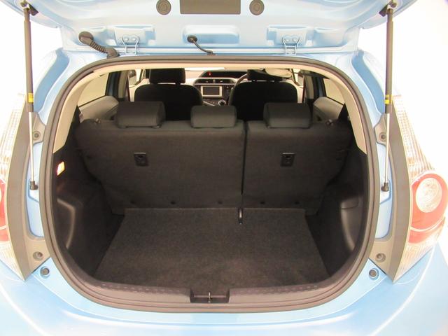 アクアＳシートヒーター　オートライト　キーフリー　電動格納式ドアミラー　エアコン　パワーステアリング　パワーウィンドウ　運転席エアバッグ　ＡＢＳ　ティーゼットデオプラス（岡山県）の中古車