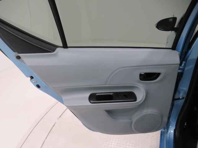 アクアＳシートヒーター　オートライト　キーフリー　電動格納式ドアミラー　エアコン　パワーステアリング　パワーウィンドウ　運転席エアバッグ　ＡＢＳ　ティーゼットデオプラス（岡山県）の中古車