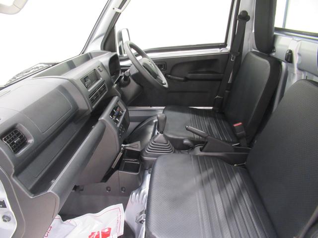 ハイゼットトラックスタンダード　農用スペシャル４ＷＤ　ＭＴ５速　ＬＥＤヘッドランプ　ＡＭ／ＦＭラジオ　荷台作業灯　オートライト　キーフリー　アイドリングストップ　衝突被害軽減システム　レーンアシスト　オートマチックハイビーム（岡山県）の中古車