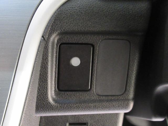 ムーヴカスタムＸ　ＳＡ２オートライト　キーフリー　アイドリングストップ　電動格納式ドアミラー　衝突被害軽減システム　レーンアシスト　エアコン　パワーステアリング　パワーウィンドウ　運転席エアバッグ　ＡＢＳ（岡山県）の中古車